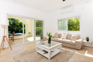 Stunning 4 BR Luxury Villa - Punta Cana - 6