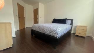 Central Apt - Sleeps 4 - Parking & WiFi - Birmingham - 4