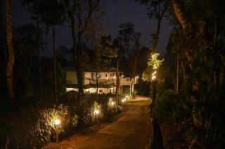 Out Of Town-Coorg - Madikeri - 7