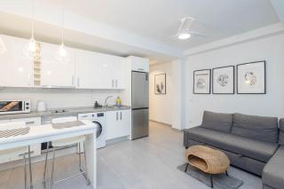 Apartamento muy luminoso en playa de Las Canteras - Las Palmas - 9