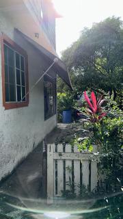 Kingston Oasis - Private House with Mountain Views - 3