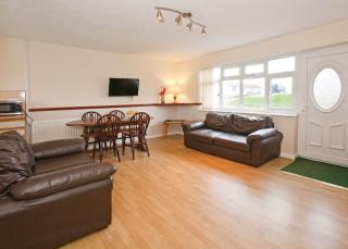 Anglesey Bungalows - Trearddur - 4
