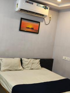 Sk guest house - Visakhapatnam - 8