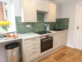 Elder Cottage Studio - Truro - 1