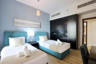 Livbnb- Coastal 2B with Marina View Walk to Beach - 5