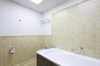 Livbnb- Coastal 2B with Marina View Walk to Beach - 3