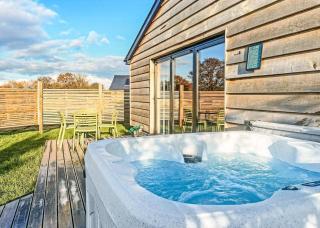 Old Buckenham Country Park - Old Buckenham - 0