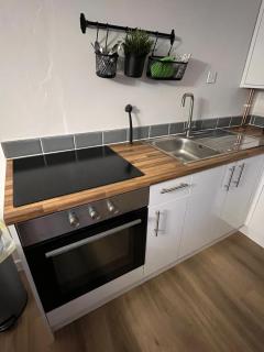 Windmill Cottage - Ely - 2