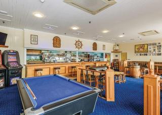 Riverside Caravan Holiday Park - Bognor Regis - 2