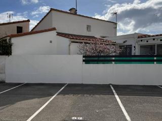 Appartement T2 Climatise avec Parking proche Plage - FR-1-81-631 - Port Leucate - 1