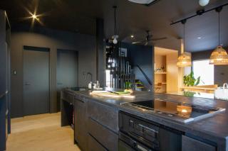 Wave Villa with Ocean Views - 9