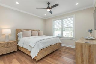 Brand New Modern House - Walk to Main Street - 2