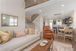 Brand New Modern House - Walk to Main Street - Travelers Rest - 1