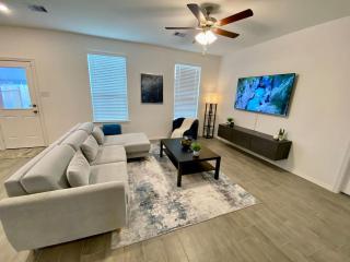 4-BR Cheerful Home Long Term Stay Equipped in Katy - Katy - 5