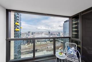 WOW Apartment on Lonsdale - 7