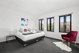 Domi Rentals - The Browns Residence - Clayton North - 5