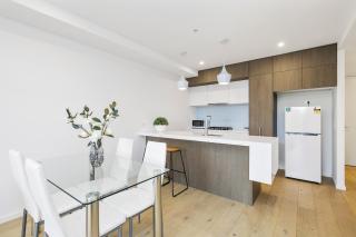 Domi Rentals - The Even Apartment - 4