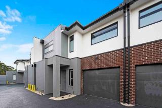 Domi Rentals - The Hampton Homes - Moorabbin - 9