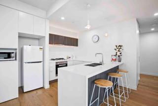 Domi Rentals - Huge Malvern Rd Penthouse and View - Melbourne - 9