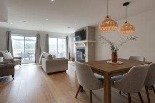 Farmhouse-Style Townhouse - 3 Floors - Fireplace - Mont-Tremblant - 1