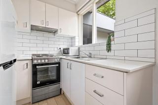Domi Rentals - The Carlisle Apartments - Melbourne - 2