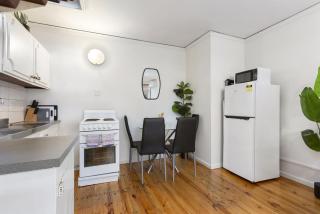 Domi Rentals - The Murra Apartments - Carnegie - 6