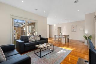 Domi Rentals The Blackburn Residence - 9