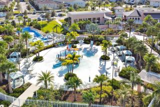 Endless Entertainment at Solara Pool Arcade Disney - 1