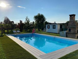 House with pool and park - Convenient for Venice and the sea! - Camponogara - 3