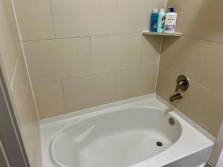 Central Heights functional 2B2B Longterm Condo - 2