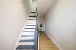 Lrg 2 Bedroom apart in BlackRock - 5