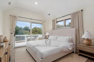 Harbor View - 3-Story Coastal Getaway with Private Fenced Pool and Walk to Beach - Corolla - 0