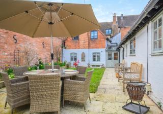 Stone House - Alcester - 0