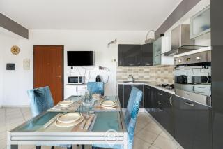 Eutychia Bright Apartment - 3