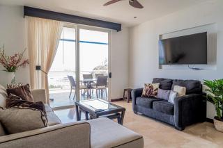 Breakwater Point 603 - 4