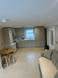 Derry City Apartment - 5