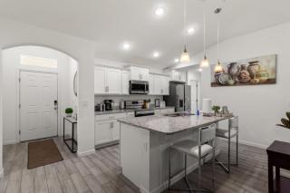 Cozy 4 Bedrooms New Construction Home - Poinciana - 2
