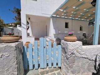 House Irini in Kini - Beach at 5 mt - Super Sunset - Kinion - 2
