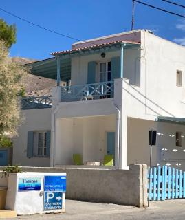 House Irini in Kini - Beach at 5 mt - Super Sunset - Kinion - 3