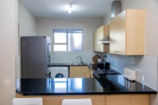 Sandton hideout luxury apartment - 7