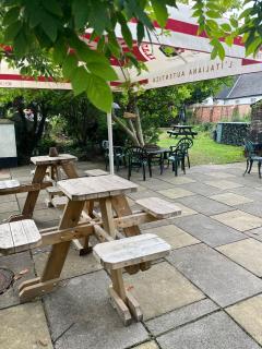Thorverton Arms - Exeter - 3