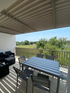 T2 climatise 4 pers avec terrasse vue campagne piscine et parking V0773 - Vias - 0