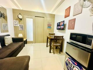Lavish Loft at Shore 1 Residence - Manila - 8