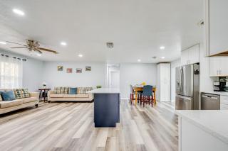 Stay and Play in Belleview Welcoming Home with Yard - Belleview - 6