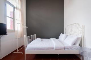 Aayu Church St - 7 mins to Esplanade, George Town - 1