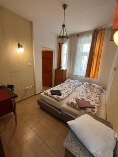 Centrum Vendégház - Debrecen - 5