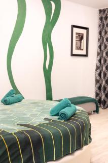 Walter Residence with Free Parking and Self Check-in - Bucarest - 7