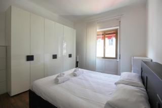 Elegante e Ampio Appartamento in zona Moscova - Milan - 9