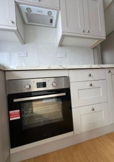 Spacious Double Bedroom Studio Flat near Ealing - Ealing - 4