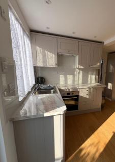 Studio in Greenford - 20 mins to Heathrow or London - 6